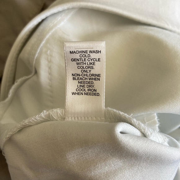 Versona White Stretch Ankle Pants - Picture 6 of 6